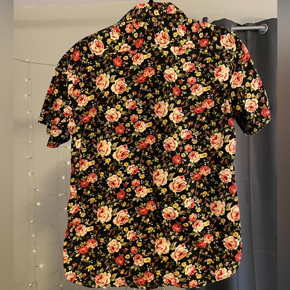 Men’s floral button down - Picture 2 of 2